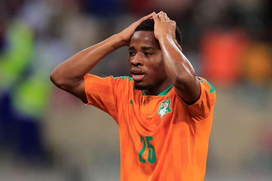 Hamed Traoré, del Bournemouth, en un partido con Costa de Marfil.