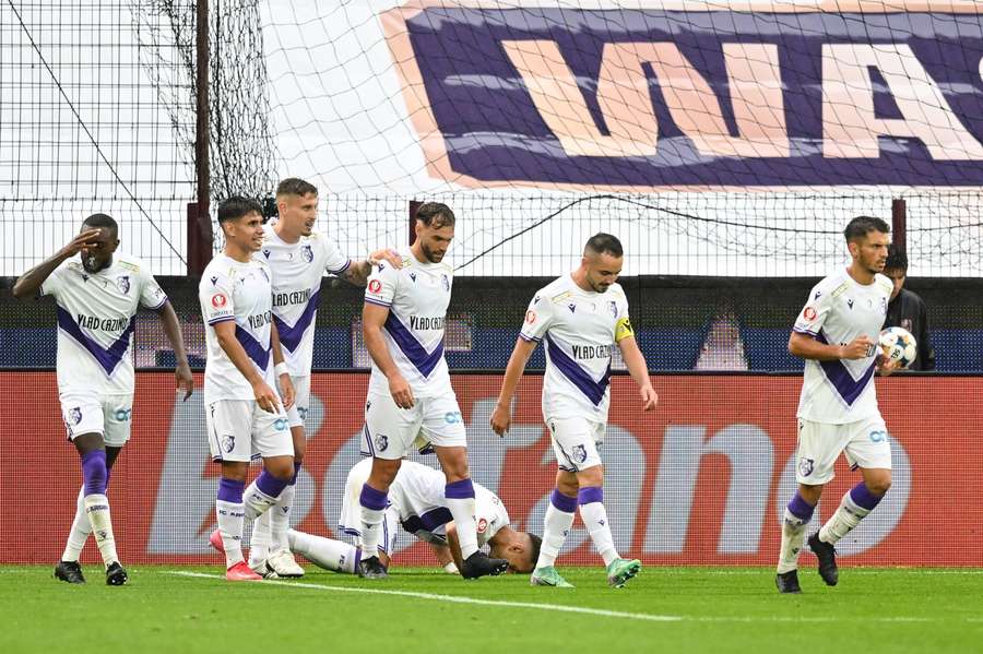 FC Argeș - Metaloglobus