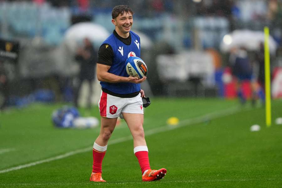 Flyhalf Dan Edwards is set to start for Wales against Japan this weekend.