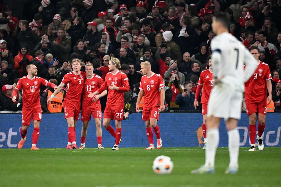 Höjlund jubelt, Cristiano Ronaldo trauert