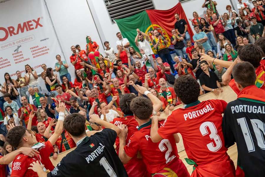 Portugal sagrou-se campeão europeu de hóquei em patins de sub-17 Portugal sagrou-se campeão europeu de hóquei em patins de sub-17