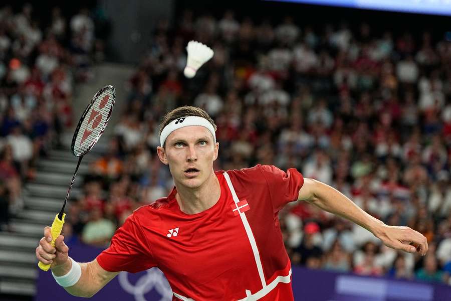 Fabelagtige Axelsen ydmyger verdensmester og genvinder olympisk titel