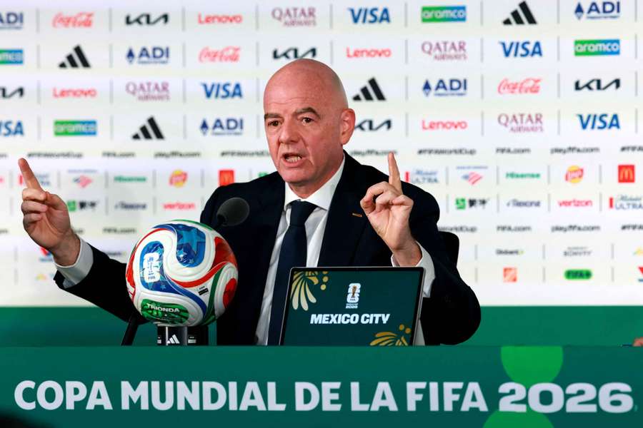 Infantino juge "malheureux" que l'arbitre somalien ait été refoulé par les Etats-Unis Infantino juge "malheureux" que l'arbitre somalien ait été refoulé par les Etats-Unis