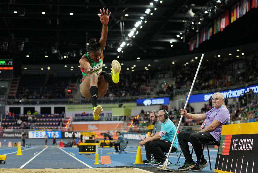 O salto que valeu o título mundial a Agate Sousa