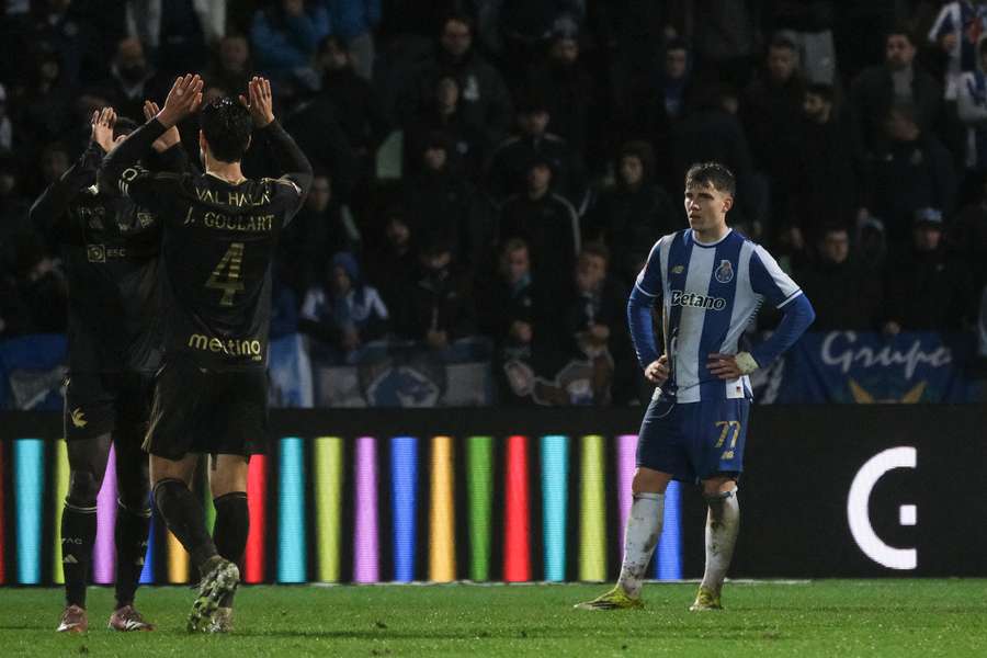 Pietuszewski na partida frente ao Casa Pia