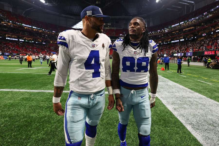 Tanto Dak Prescott como CeeDee Lamb saíram lesionados do jogo contra os Falcons