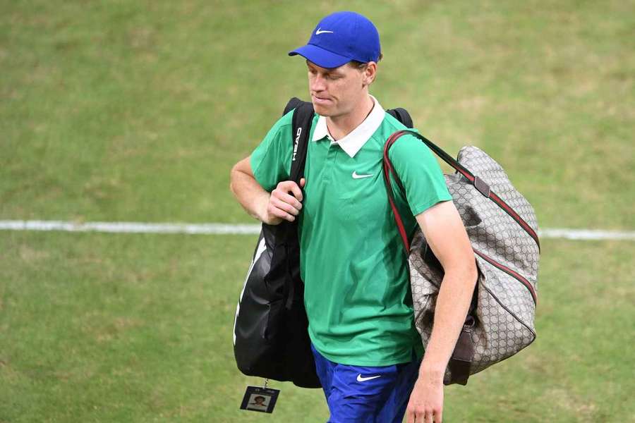 Jannik Sinner, eliminat de kazahul Alexander Bublik