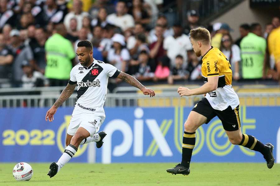 Vasco precisa de um empate para confirmar o acesso