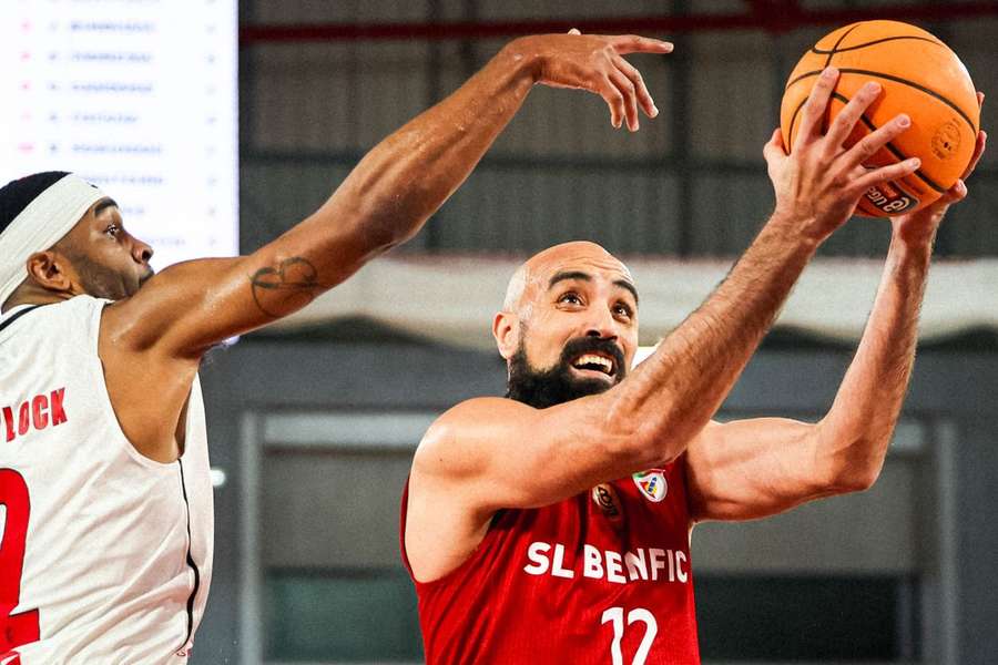 Resultado surpreendente Resultado surpreendente