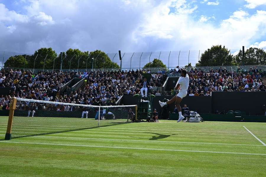 Tenis Flash: Emocje Wimbledonu niestety już bez Polaków. Co nas czeka w niedzielę?