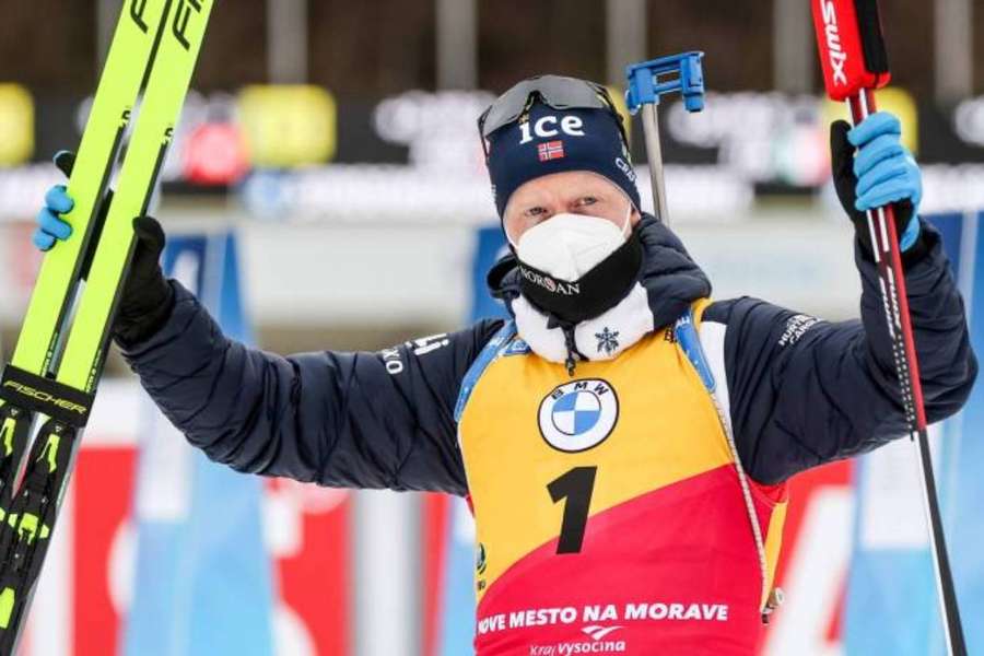 Johannes Thingnes Boe z Kryształową Kulą w PŚ w biathlonie po wycofaniu się Laegreida