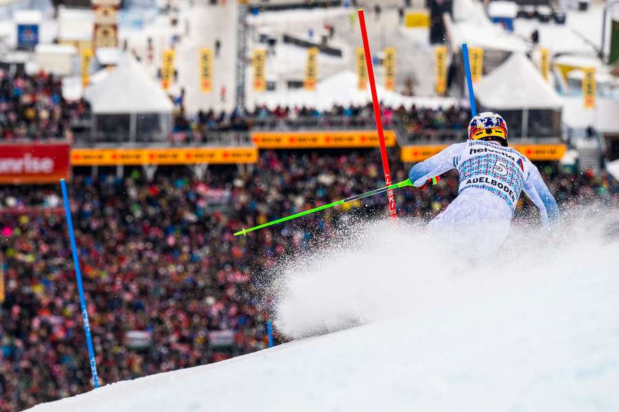 Kristoffersen neudržel vedení po prvním kole slalomu SP v Adelbodenu.