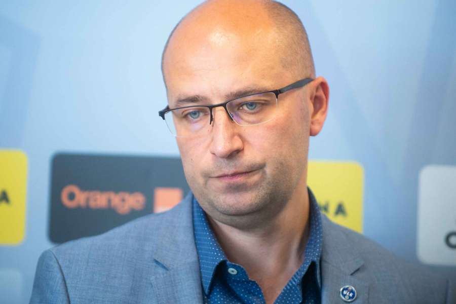 Mertinyák dlhodobo pracuje v slovenskom futbale.
