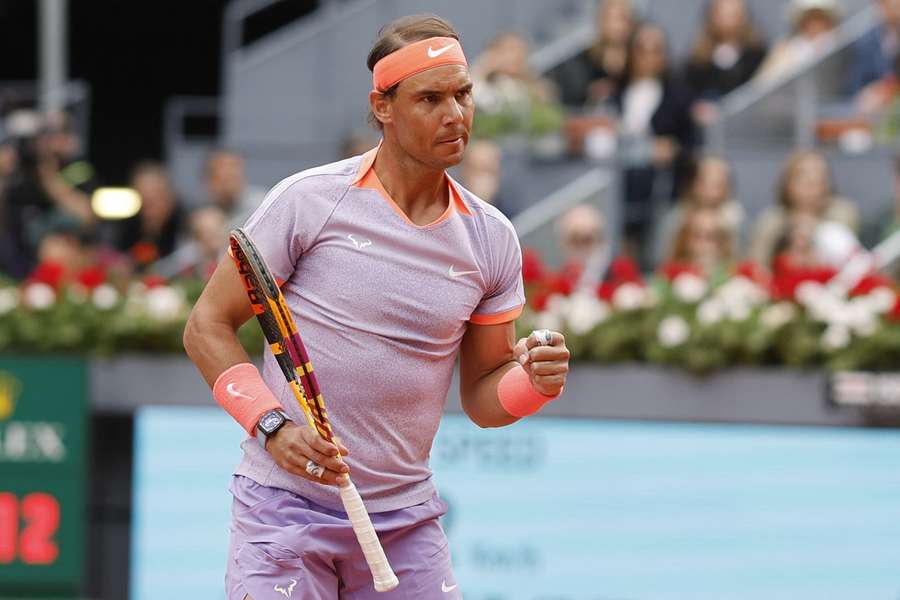 Nadal celebra un golpe ganador ante Blanch