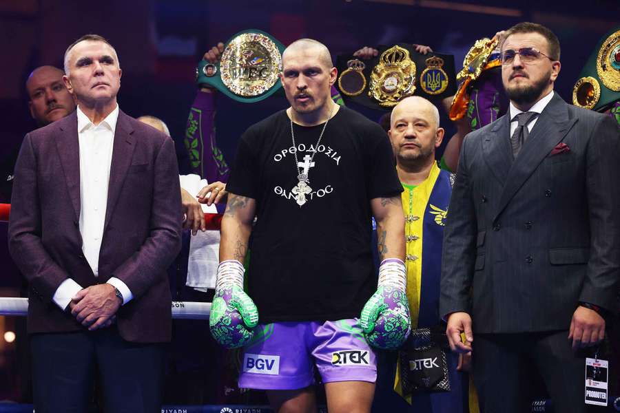 Oleksandr Usyk stands atop the heavyweight division currently Oleksandr Usyk stands atop the heavyweight division currently