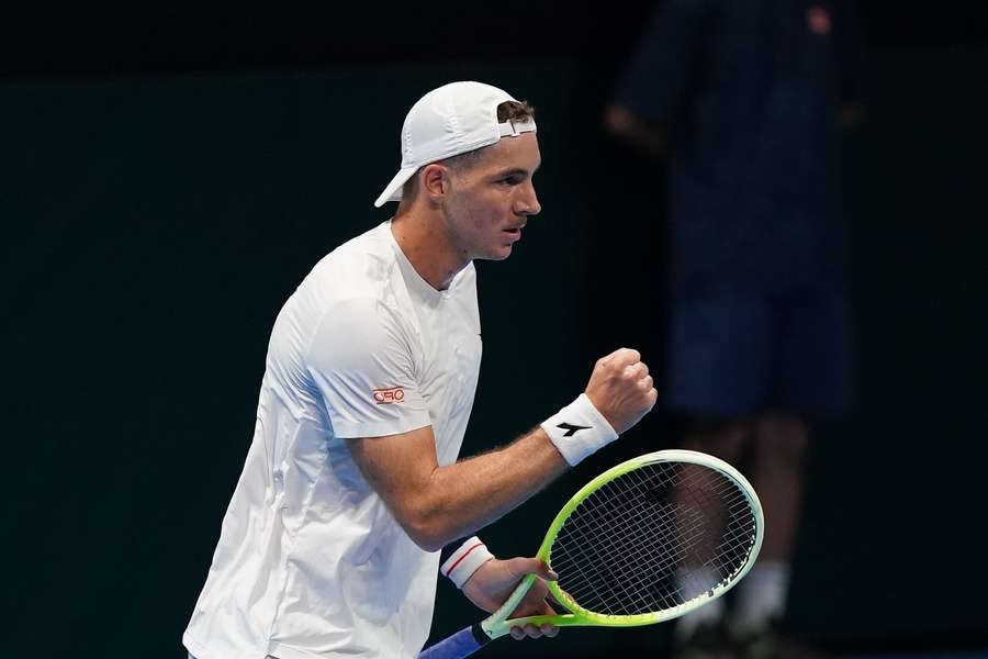 Jan-Lennard Struff ballt die Siegerfaust Jan-Lennard Struff ballt die Siegerfaust