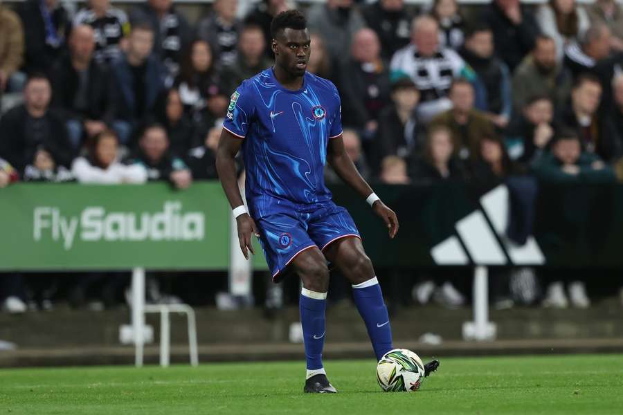 Benoit Badiashile, defesa de 23 anos do Chelsea