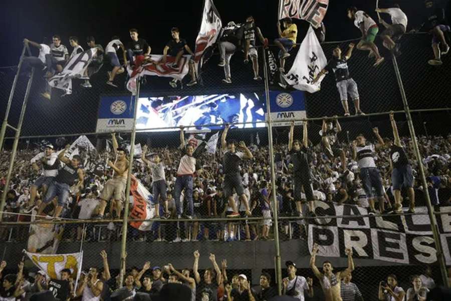 Violência no futebol paraguaio fez uma vítima mortal