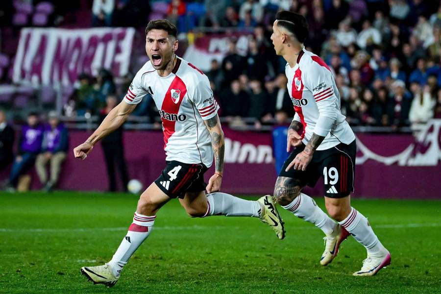 Montiel celebra su gol