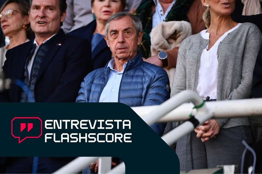 Alain Giresse, durante un partido de fútbol Alain Giresse, durante un partido de fútbol