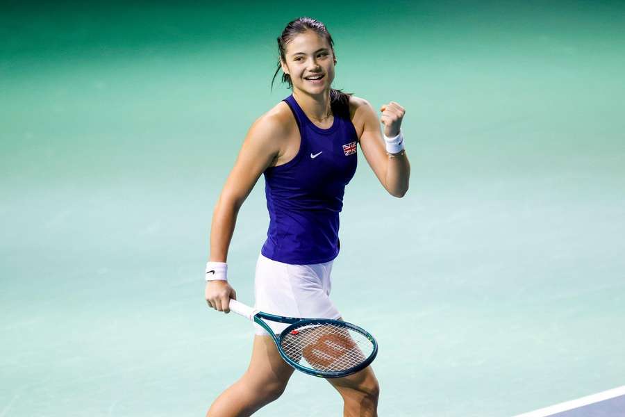 Emma Răducanu semnează cu Yutaka Nakamura