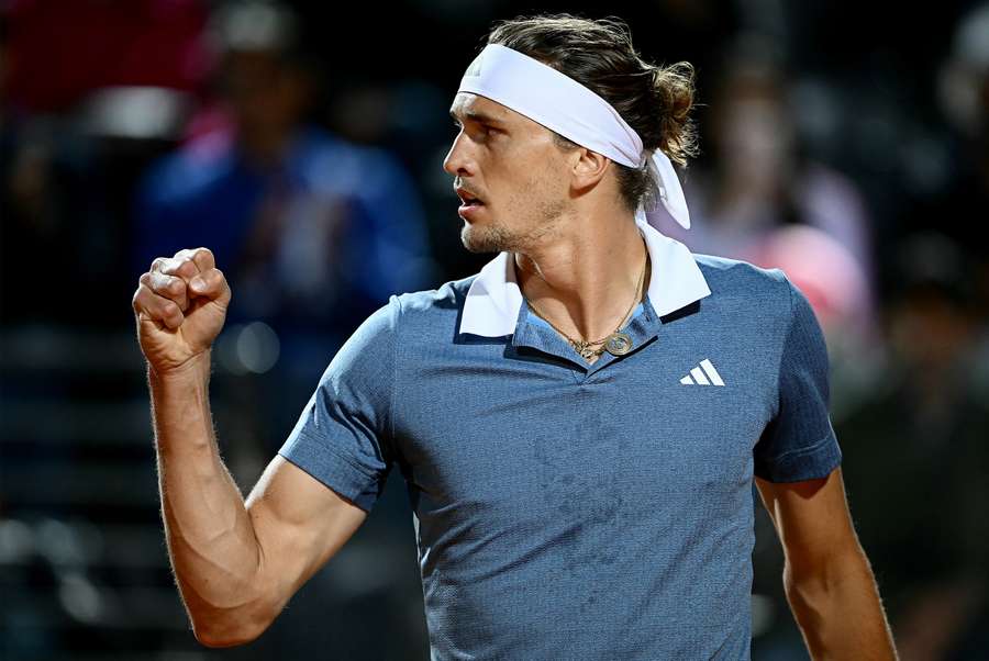 Zverev steht beim Rom Masters im Achtelfinale