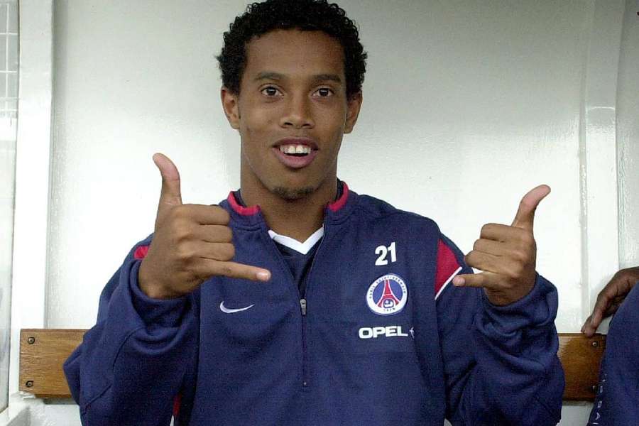 Ronaldinho al suo arrivo al PSG