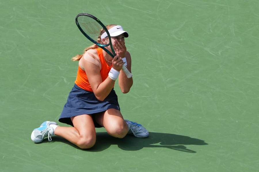Mirra Andreeva jubelt nach ihrem nächsten Titelgewinn.