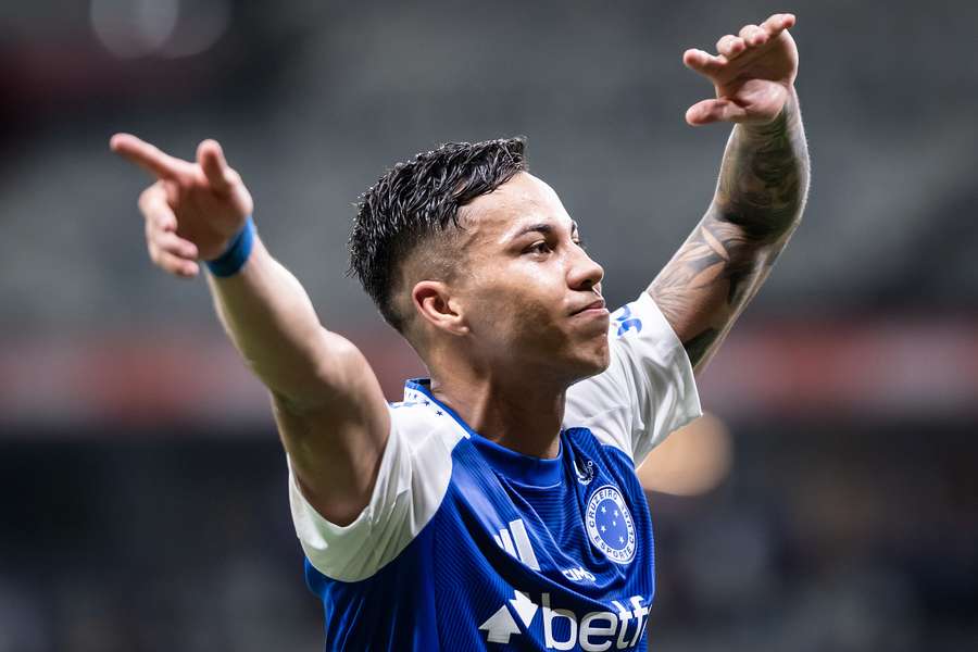 Kaio Jorge fez dois gols depois de perde um pênalti