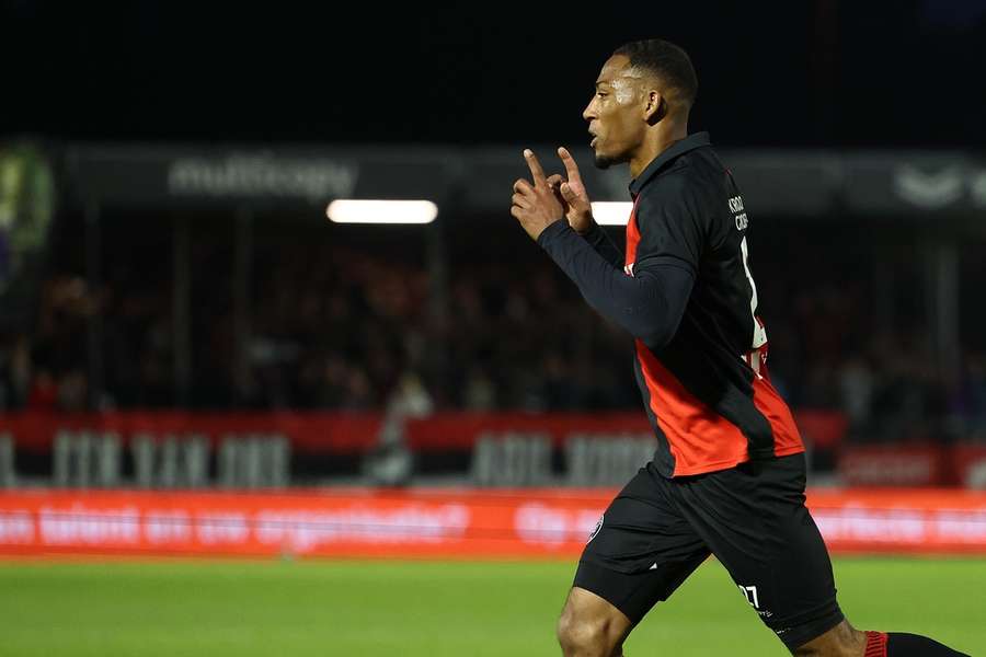 Rajiv van La Parra was een van doelpuntenmakers tegen Jong PSV