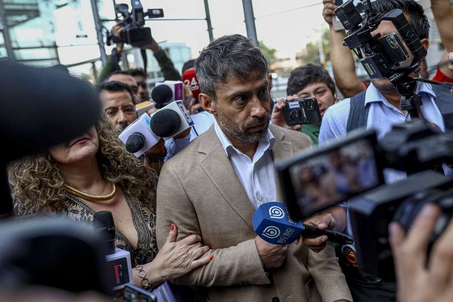 Valdivia após audiência na Justiça chilena