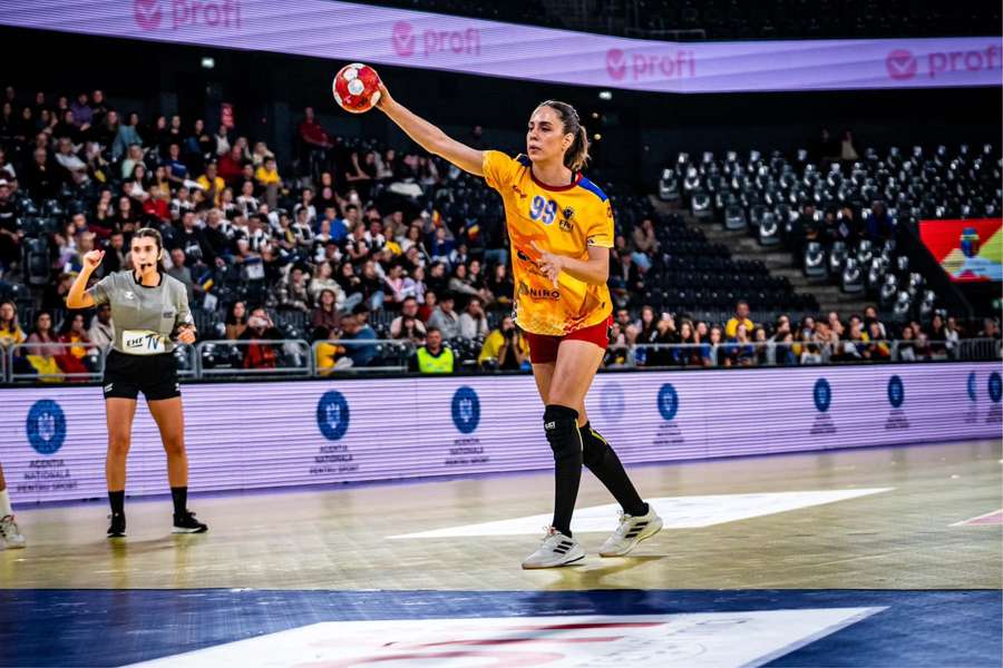 România, învinsă fără drept de apel de Elveția la Trofeul Carpați la handbal feminin