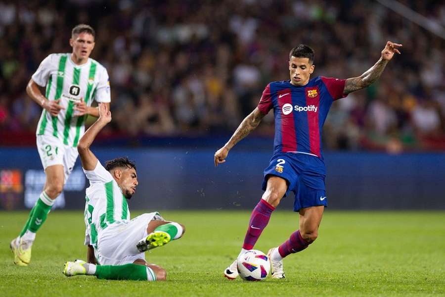 Inter Milan jump ahead of Barcelona in Cancelo battle Inter Milan jump ahead of Barcelona in Cancelo battle