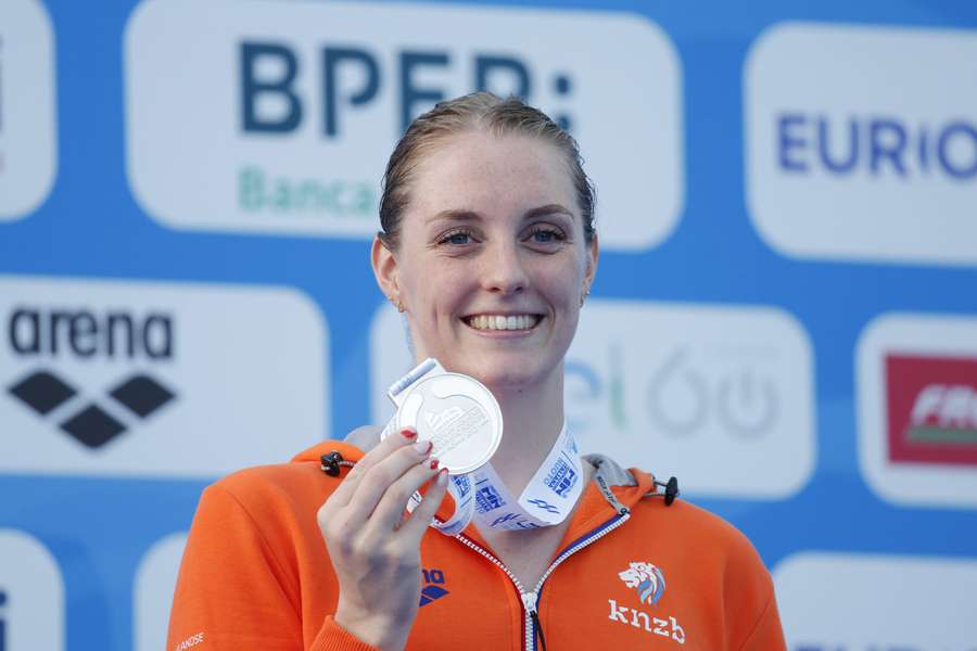 Marrit Steenbergen met recordtijd naar finale 200 wissel op WK zwemmen