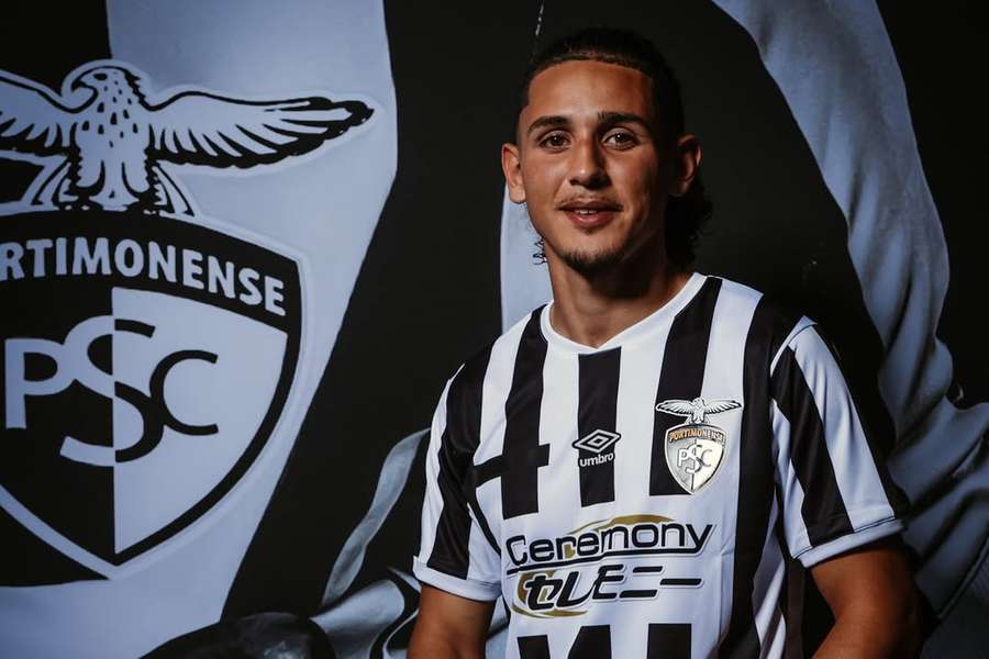Marlon Jr. assinou por duas épocas com o Portimonense