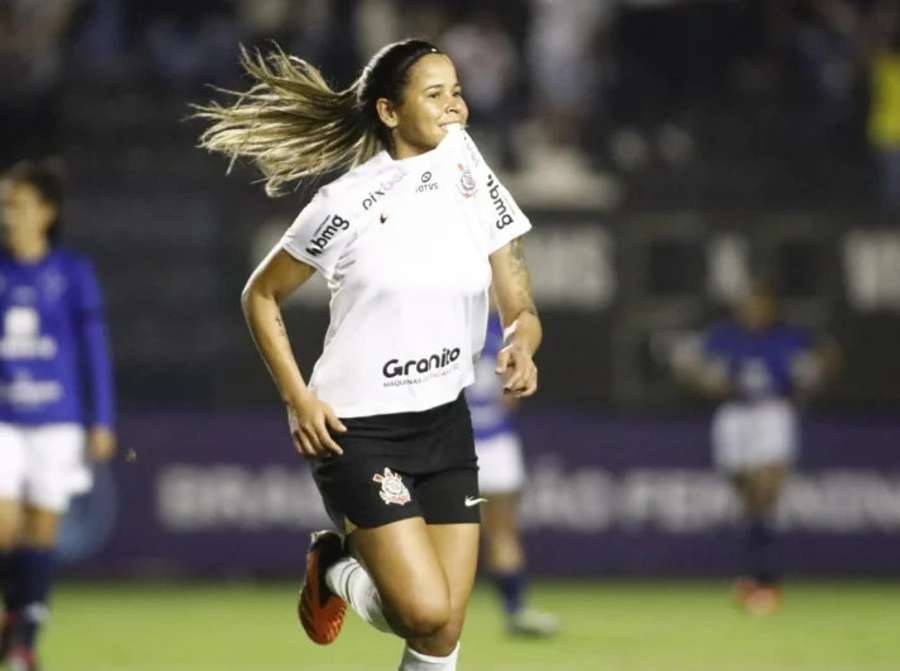 Corinthians vai pegar o Santos na semifinal