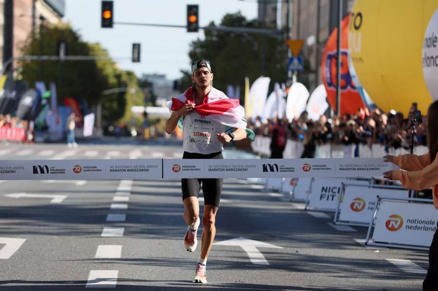 Węgier Szemerei zwycięzcą Maratonu Warszawskiego, drugie miejsce Kaczora