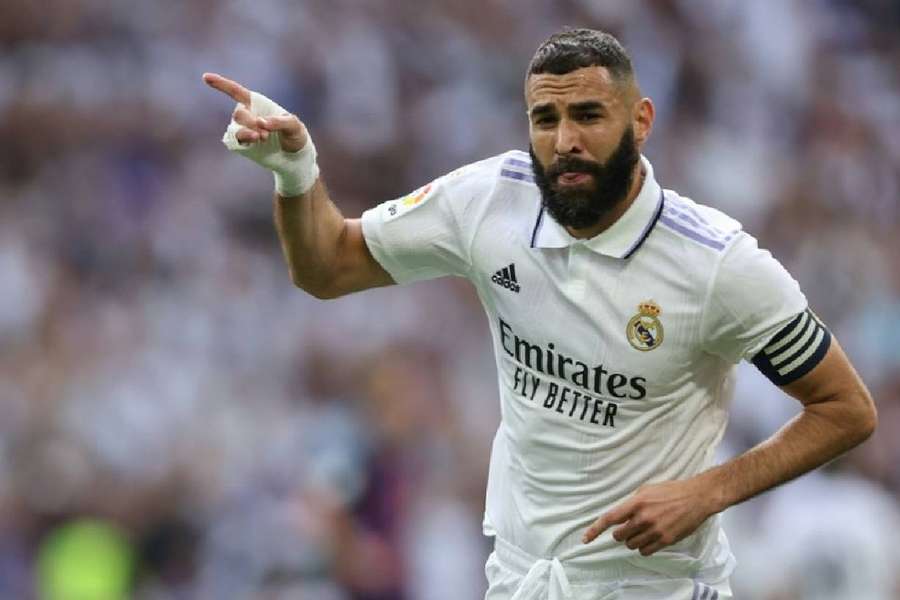 Benzema também está sendo atraído pelo futebol saudita