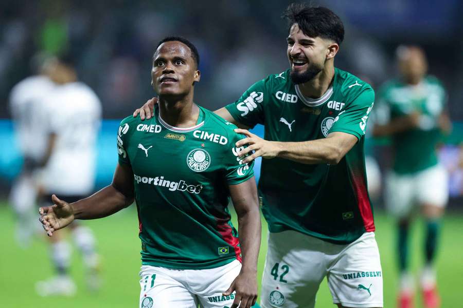 Jhon Arias marcou o seu primeiro gol com a camisa do Palmeiras