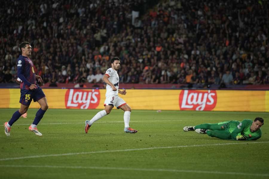 Goncalo Ramos scores the winner