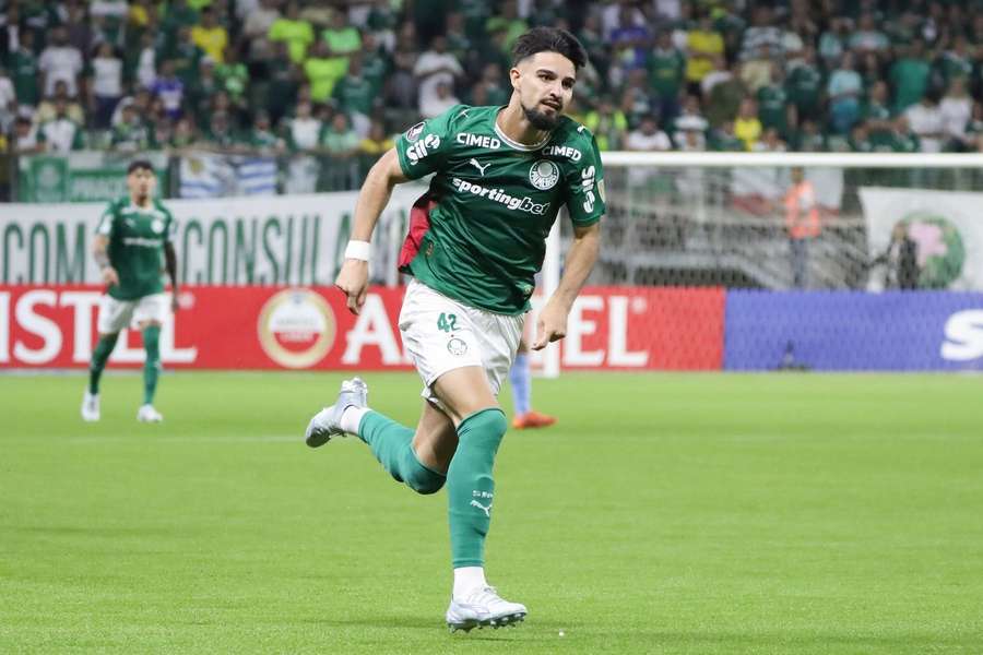 Flaco tem sido o líder em participações de gols do Palmeiras