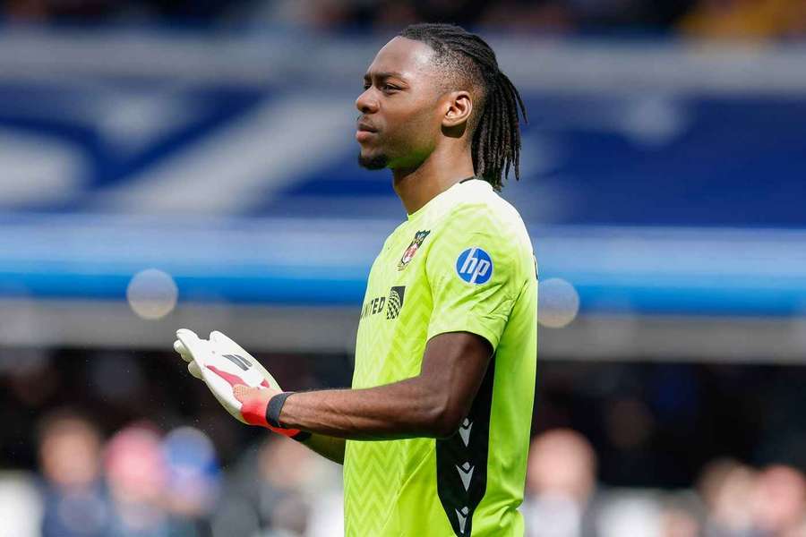 Okonkwo estreou-se pela seleção da Nigéria Okonkwo estreou-se pela seleção da Nigéria