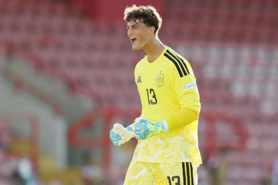 Manu González, el mejor portero del Europeo sub-19 este pasado verano Manu González, el mejor portero del Europeo sub-19 este pasado verano