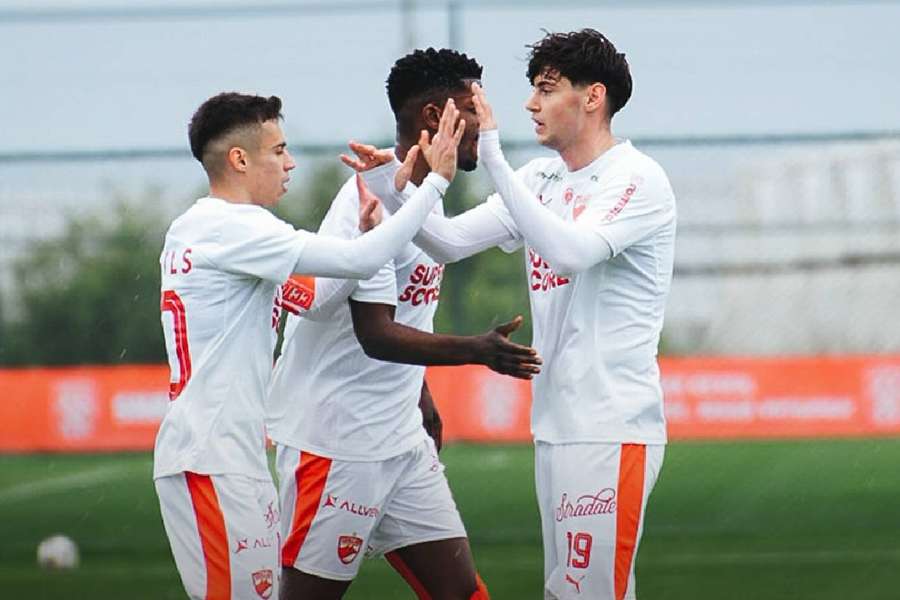 Dinamo a câștigat la limită ultimul amical al iernii