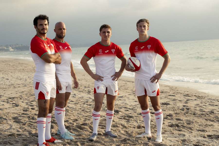 Les joueurs en tenue à domicile. Les joueurs en tenue à domicile.