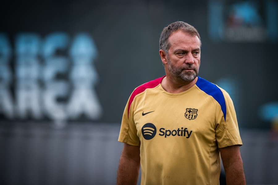 Hansi Flick, durante el entrenamiento del viernes 