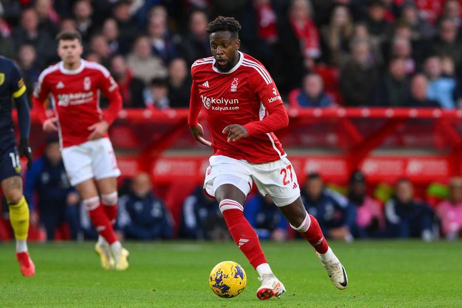 Origi em ação pelo Nottingham Forest