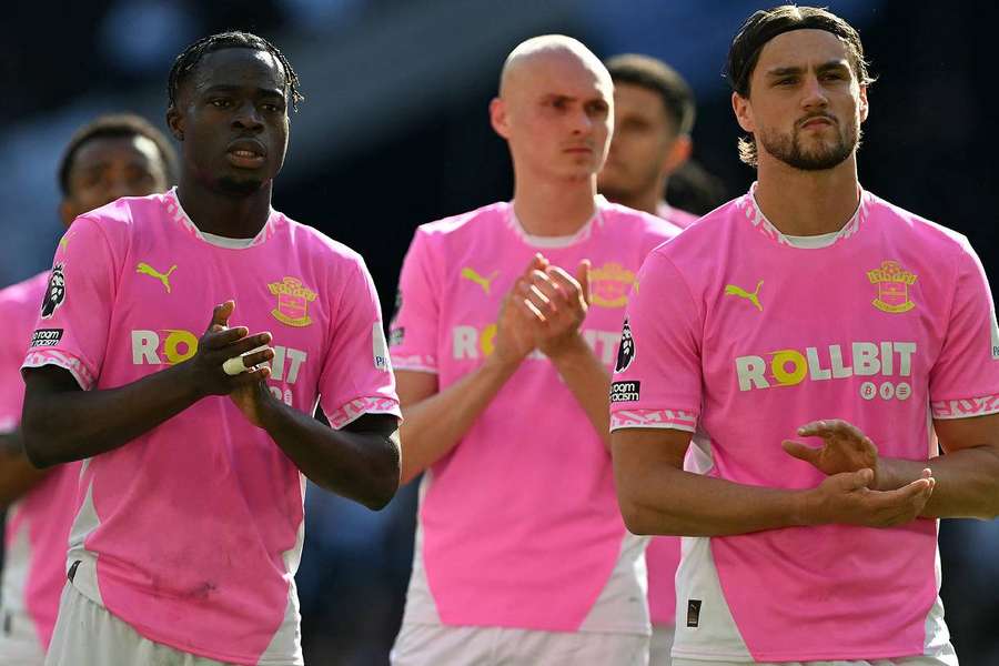 Southampton relégué en deuxième division anglaise après une 25e défaite en 31 matches