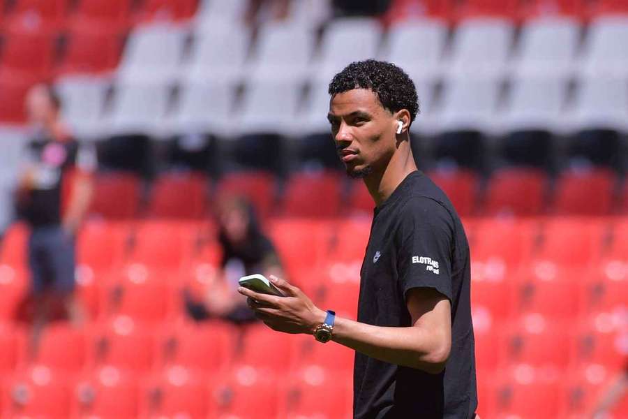 Der Verbleib von Hugo Ekitike bei Eintracht Frankfurt ist offen.