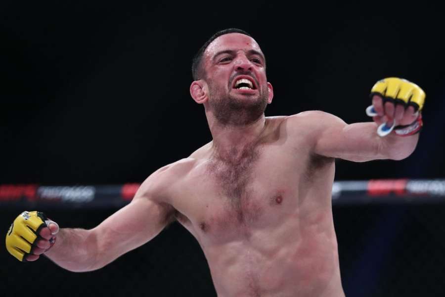 Aaron Aby celebrates after submitting Gerardo Fanny at Cage Warriors 136